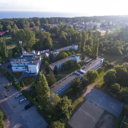 Osrodek Wczasowy Helios *